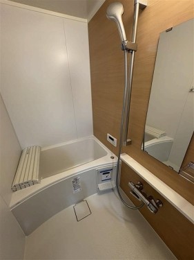 apartment 大阪府大阪市中央区道修町１丁目5-18 朝日生命道修町ビル1F