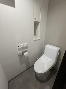 apartment 大阪府大阪市中央区道修町１丁目5-18 朝日生命道修町ビル1F