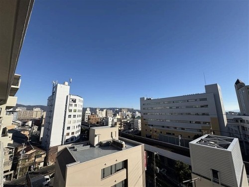 apartment 大阪府大阪市中央区道修町１丁目5-18 朝日生命道修町ビル1F