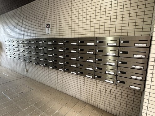 apartment 大阪府大阪市中央区道修町１丁目5-18 朝日生命道修町ビル1F