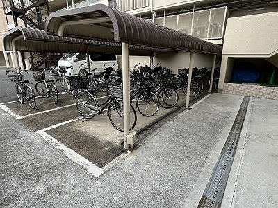 apartment 大阪府大阪市中央区道修町１丁目5-18 朝日生命道修町ビル1F