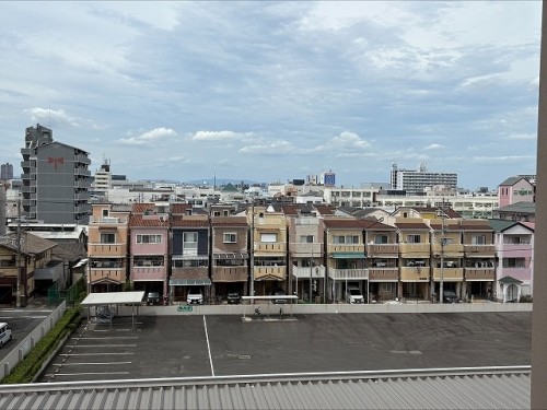 apartment 大阪府大阪市中央区道修町１丁目5-18 朝日生命道修町ビル1F