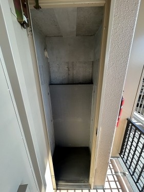 apartment 大阪府豊中市新千里東町１丁目4-1 阪急千里中央ビル10F