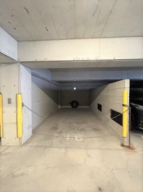 apartment 大阪府豊中市新千里東町１丁目4-1 阪急千里中央ビル10F