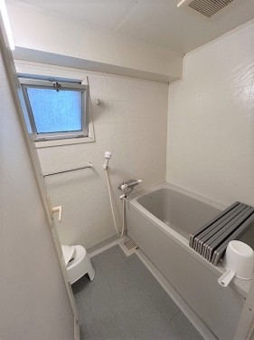 apartment 大阪府豊中市新千里東町１丁目4-1 阪急千里中央ビル10F