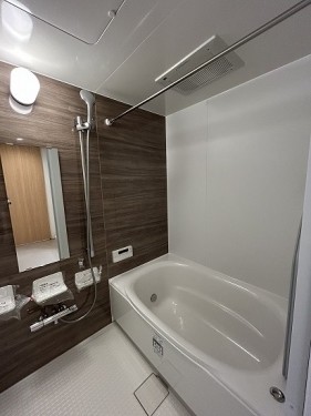 apartment 大阪府豊中市新千里東町１丁目4-1 阪急千里中央ビル10F