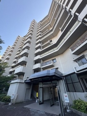 apartment 大阪府豊中市新千里東町１丁目4-1 阪急千里中央ビル10F