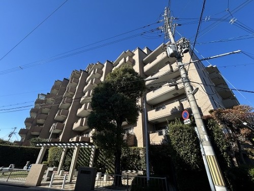 apartment 大阪府豊中市新千里東町１丁目4-1 阪急千里中央ビル10F