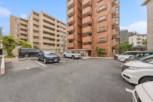 apartment 大阪府豊中市新千里東町１丁目4-1 阪急千里中央ビル10F
