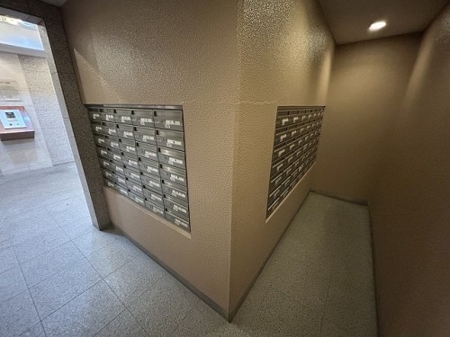 apartment 大阪府豊中市新千里東町１丁目4-1 阪急千里中央ビル10F