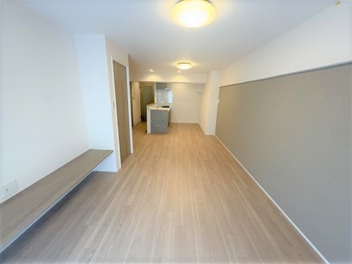 apartment 大阪府豊中市新千里東町１丁目4-1 阪急千里中央ビル10F