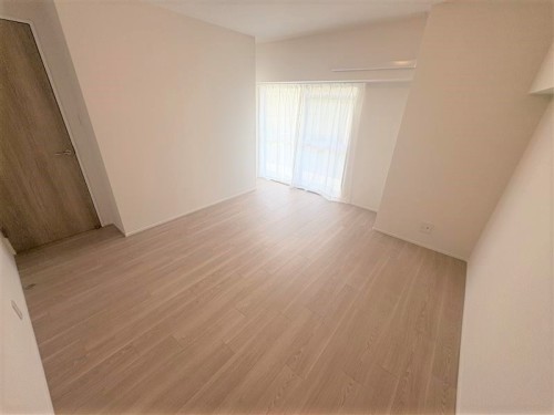 apartment 大阪府豊中市新千里東町１丁目4-1 阪急千里中央ビル10F