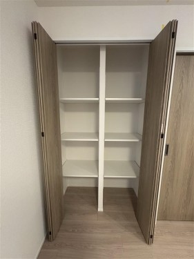 apartment 大阪府豊中市新千里東町１丁目4-1 阪急千里中央ビル10F