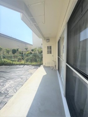 apartment 大阪府豊中市新千里東町１丁目4-1 阪急千里中央ビル10F