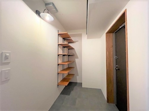 apartment 埼玉県川口市栄町３丁目1-14 川口三栄ビル2F