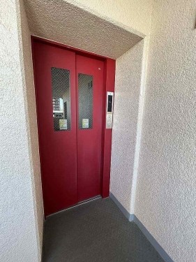 apartment 埼玉県川口市栄町３丁目1-14 川口三栄ビル2F
