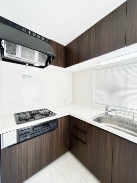 apartment 埼玉県川口市栄町３丁目1-14 川口三栄ビル2F