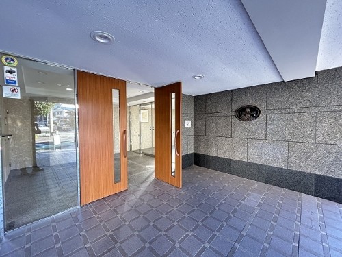 apartment 埼玉県川口市栄町３丁目1-14 川口三栄ビル2F
