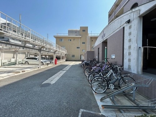 apartment 兵庫県尼崎市潮江１丁目16-1 アミング潮江ウエスト2番館　2F