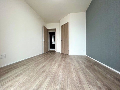 apartment 兵庫県西宮市甲風園１丁目10-4 岩崎ビル1.2階