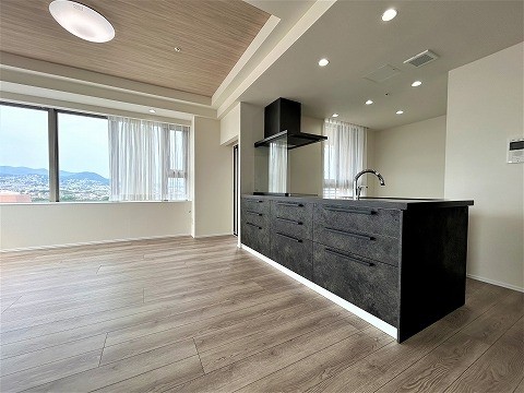 apartment 兵庫県西宮市甲風園１丁目10-4 岩崎ビル1.2階