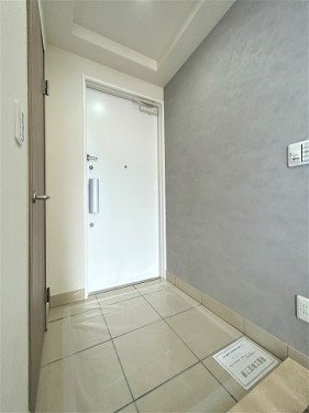 apartment 兵庫県西宮市甲風園１丁目10-4 岩崎ビル1.2階