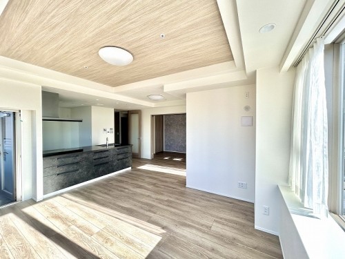 apartment 兵庫県西宮市甲風園１丁目10-4 岩崎ビル1.2階