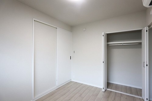 apartment 兵庫県西宮市甲風園１丁目10-4 岩崎ビル1.2階