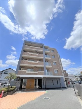 apartment 京都府京都市中京区七観音町626 烏丸小泉ビル1F