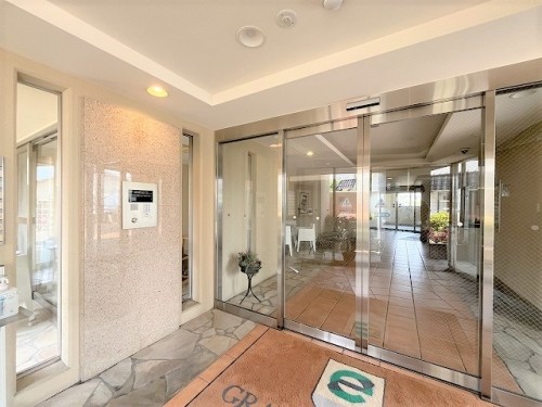 apartment 京都府京都市中京区七観音町626 烏丸小泉ビル1F