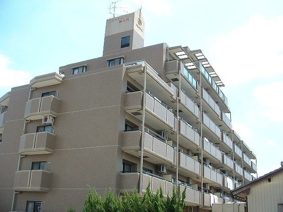 apartment 愛知県小牧市堀の内３丁目
地図を見る