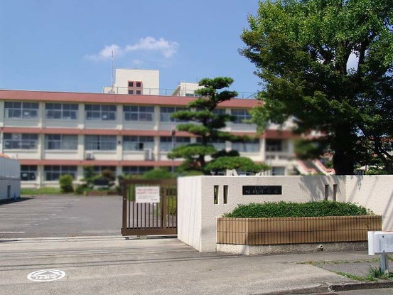 apartment 愛知県小牧市大字小松寺
地図を見る