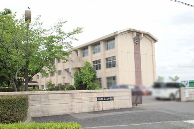 apartment 愛知県小牧市城山３丁目
地図を見る
