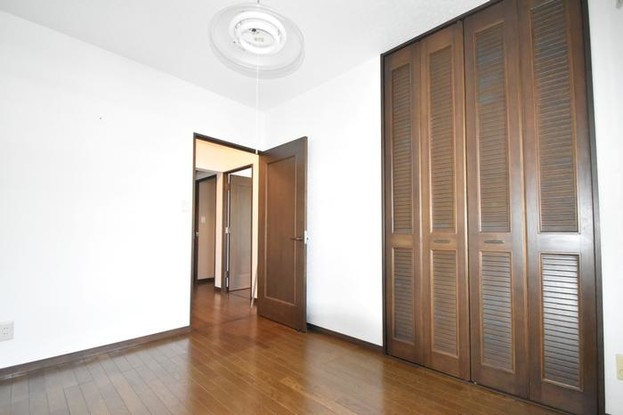 apartment 神奈川県厚木市宮の里１丁目
地図を見る