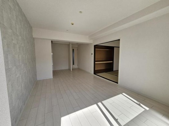 apartment 大阪府東大阪市東石切町６丁目
地図を見る