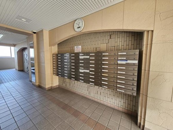 apartment 大阪府東大阪市東石切町６丁目
地図を見る