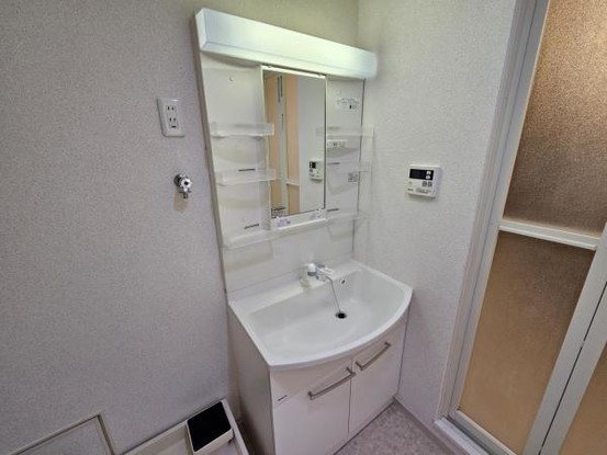 apartment 大阪府東大阪市東石切町６丁目
地図を見る