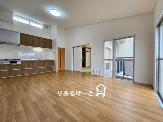 apartment 大阪府大東市川中新町
地図を見る