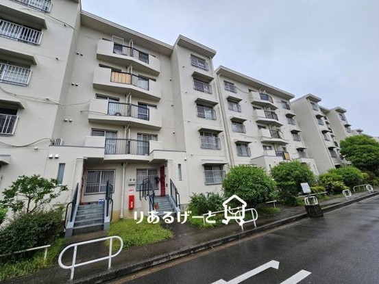 apartment 大阪府大東市川中新町
地図を見る