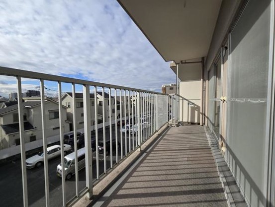 apartment 大阪府大東市氷野３丁目
地図を見る