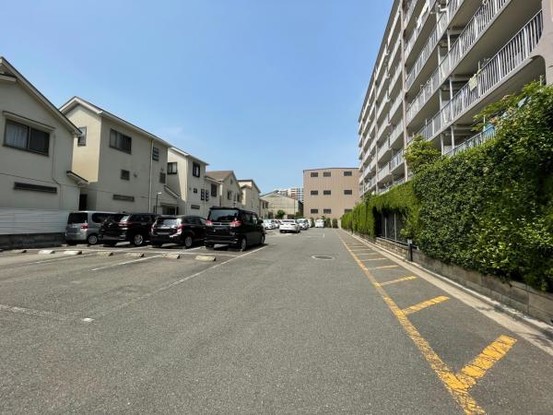 apartment 大阪府大東市氷野３丁目
地図を見る