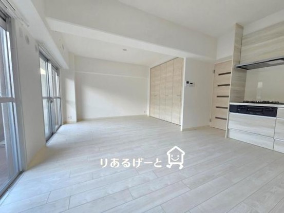 apartment 大阪府門真市大橋町
地図を見る