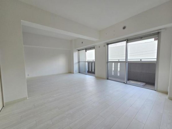apartment 大阪府門真市大橋町
地図を見る