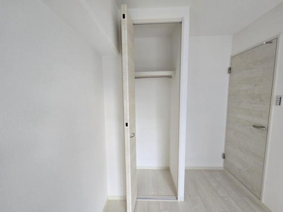 apartment 大阪府門真市大橋町
地図を見る
