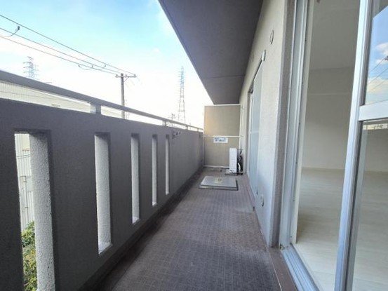 apartment 大阪府門真市大橋町
地図を見る
