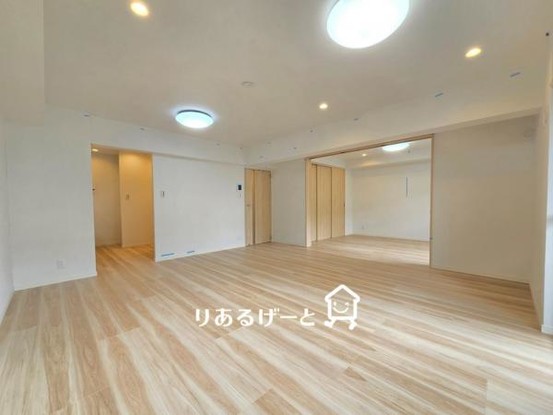 apartment 大阪府大東市川中新町
地図を見る