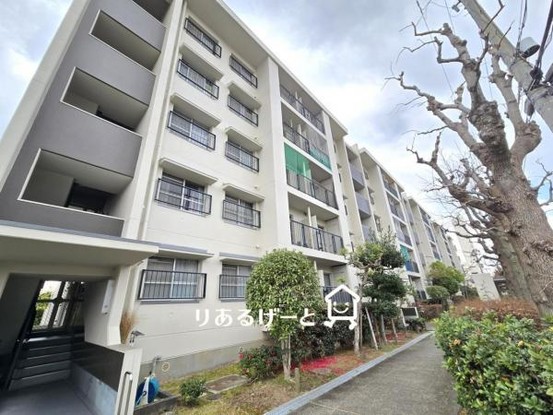 apartment 大阪府大東市川中新町
地図を見る