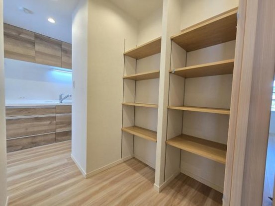 apartment 大阪府大東市川中新町
地図を見る