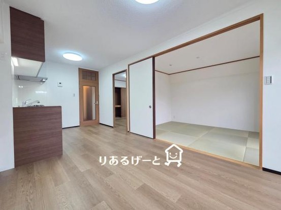 apartment 大阪府摂津市昭和園
地図を見る