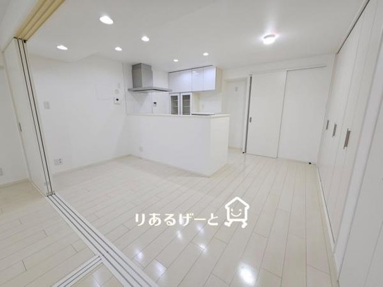 apartment 大阪府吹田市広芝町
地図を見る